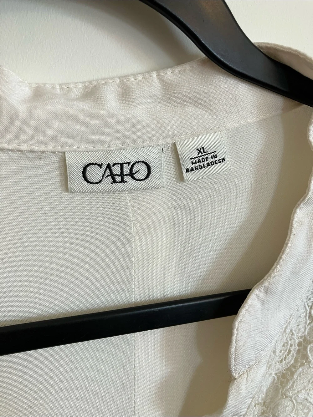 Cato Cream Lace-Trim Split V Long Sleeve Blouse